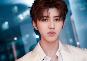 蔡徐坤鹿晗吃瓜视频合集,娱乐圈幕后趣事大揭秘